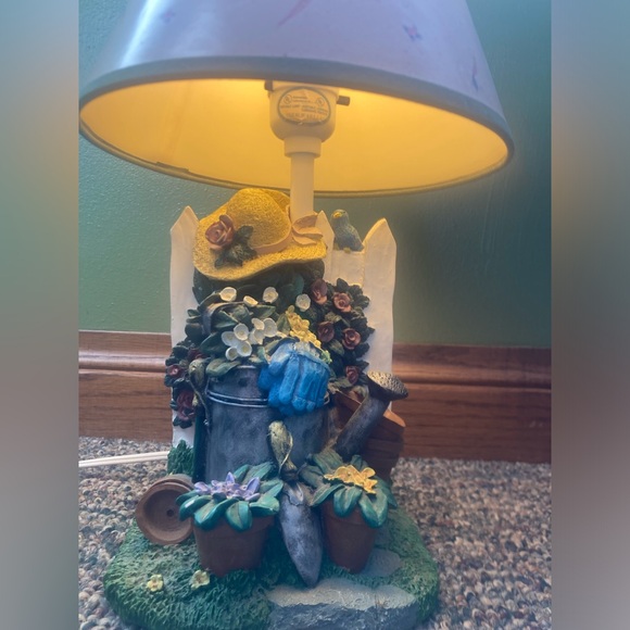 Vintage Figi Graphics 1993 Accent Desk Lamp LA-233 In The Garden Rabbit 14.5" H - Picture 5 of 5